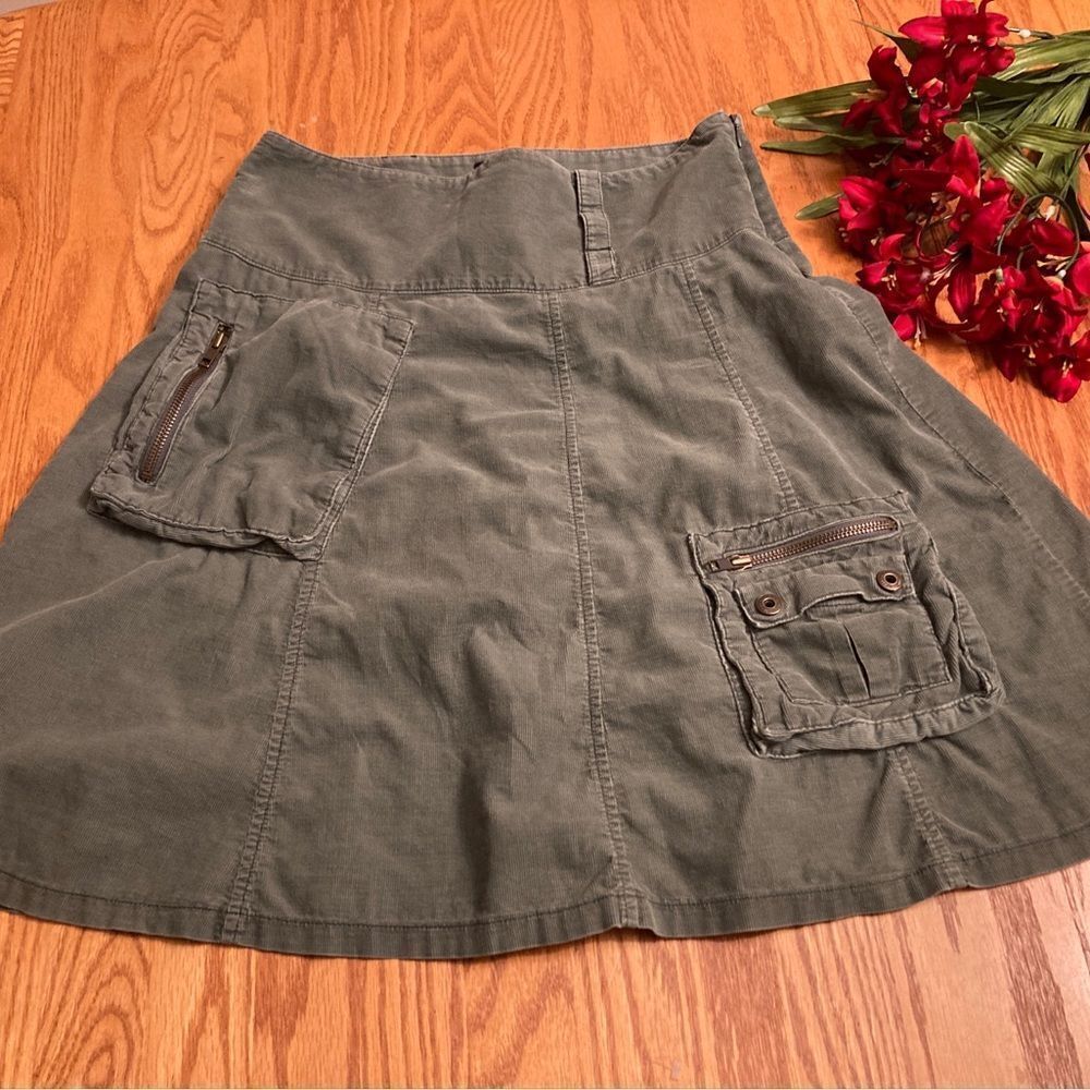 American Eagle Cordoroy Skirt
